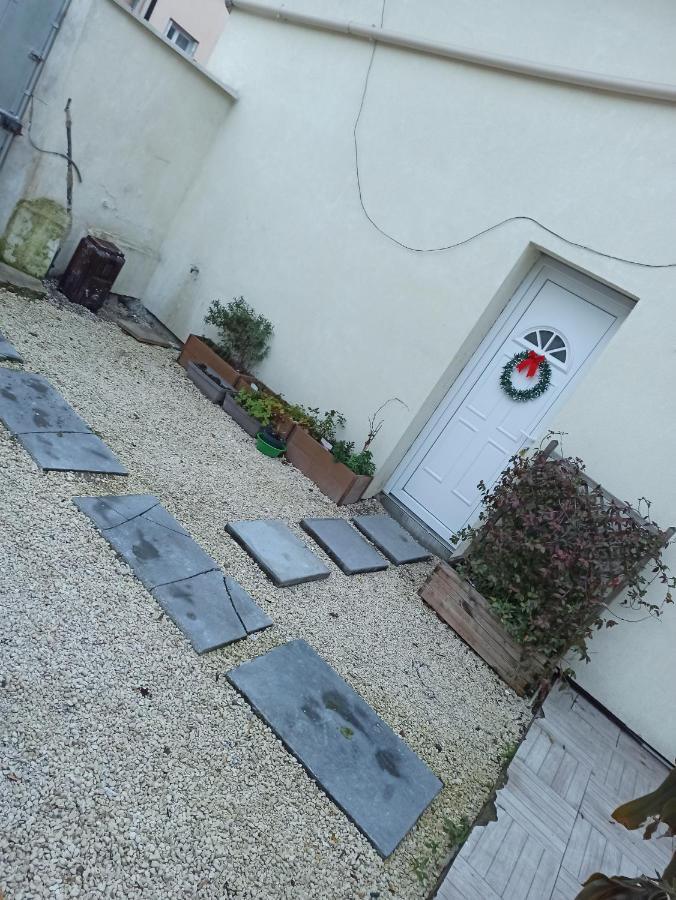 Villa La Tranquillite Vaujours Esterno foto